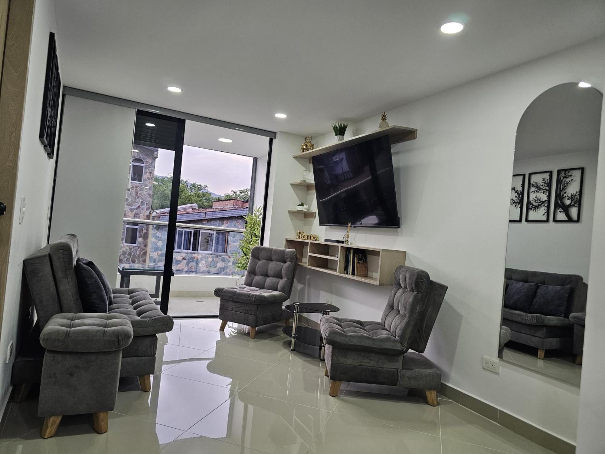 Apartamento Nuevo Cerca Poblado 301 *